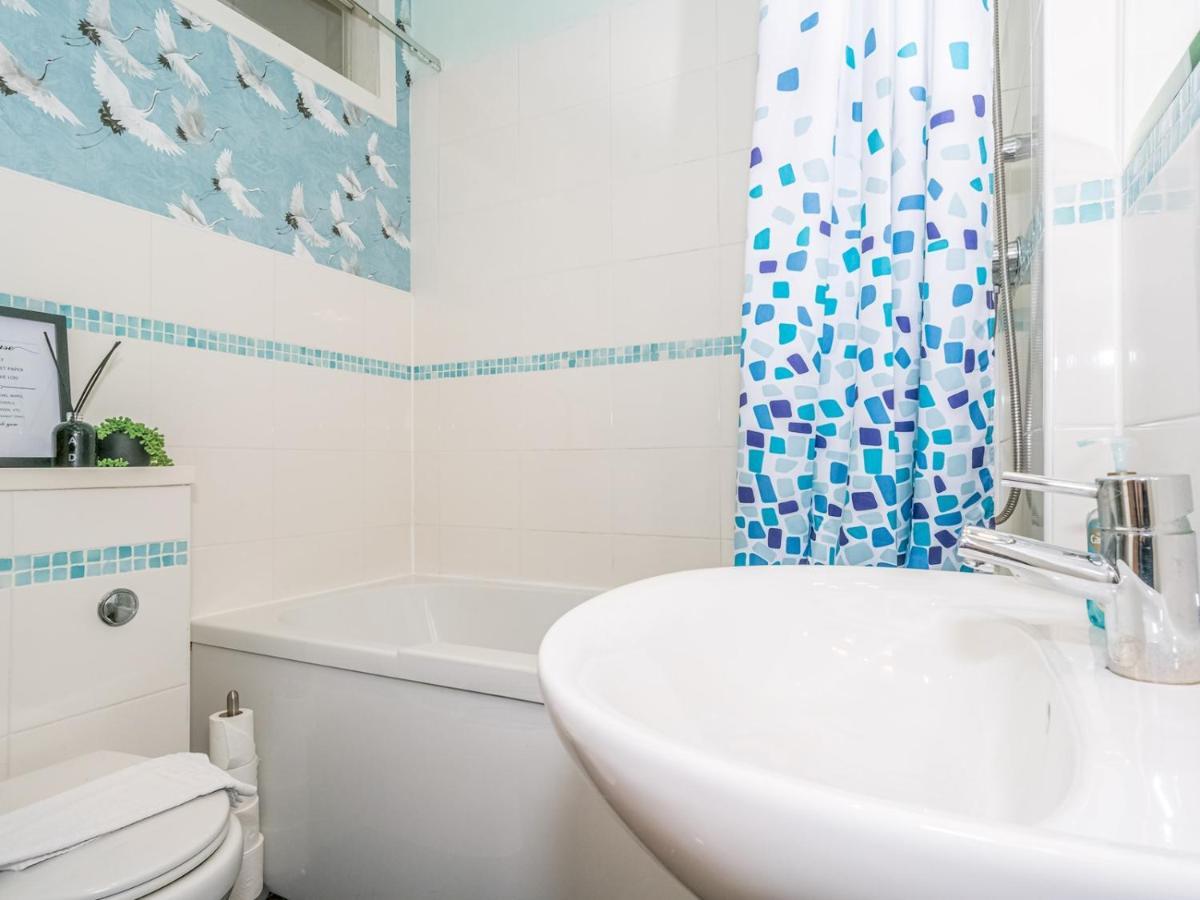 Pass The Keys Superb 1 Bed Flat In Traditional Victorian Building Édimbourg